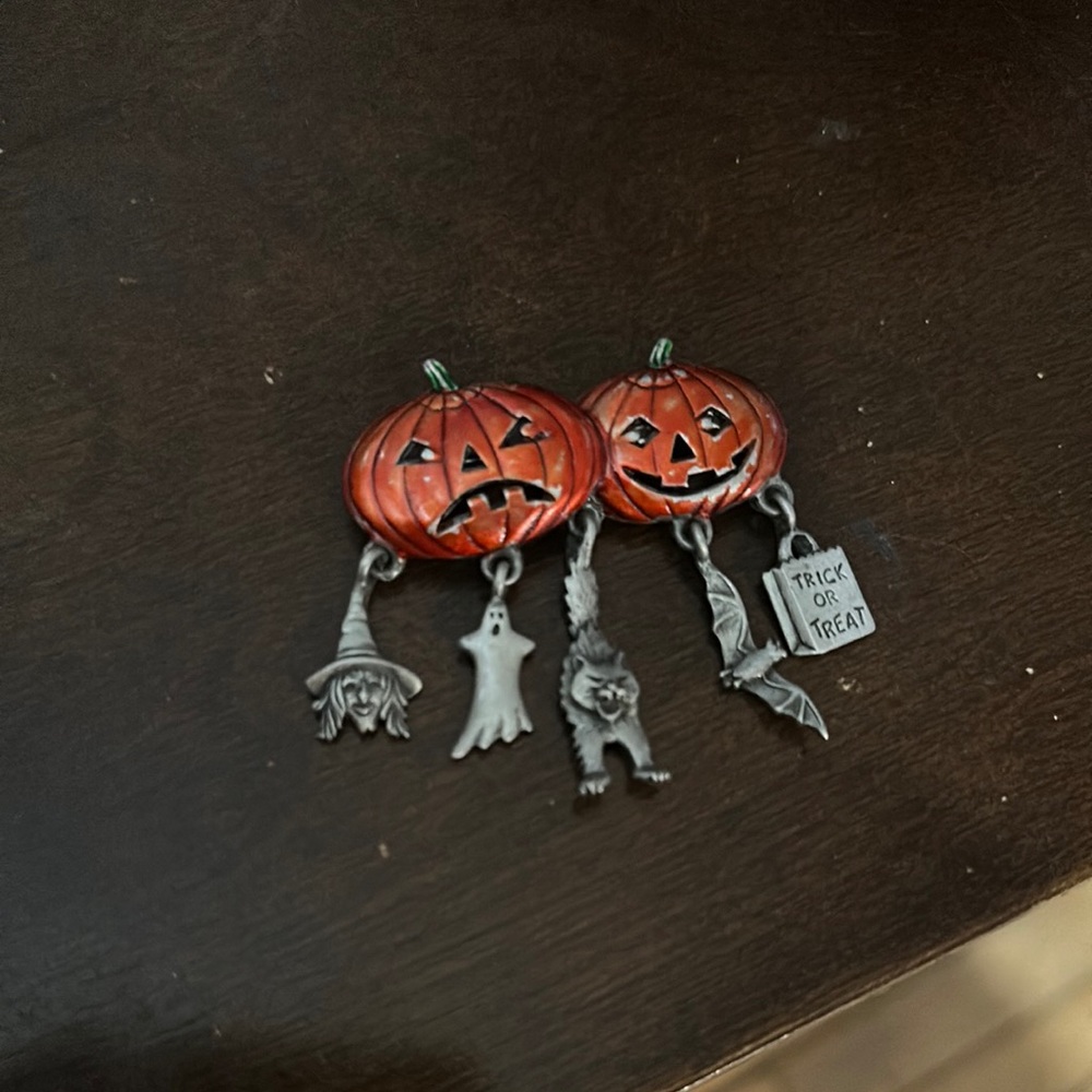Halloween Pin